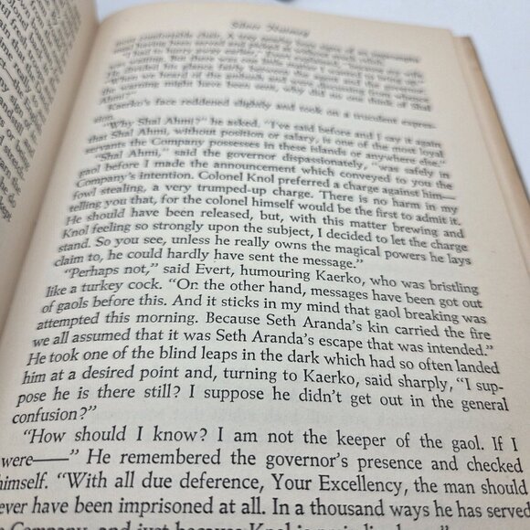 Vintage Book 1947 - Silver Nutmeg - by Norah Lofts - Picture 9 of 15